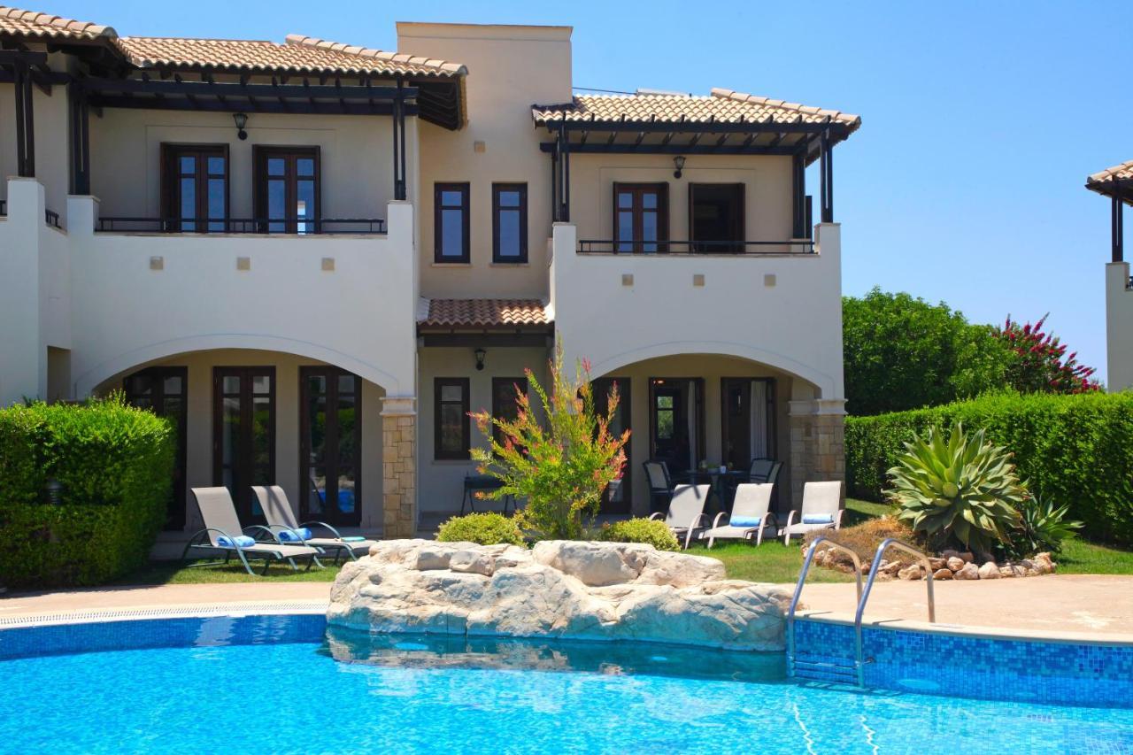 Two-Bedroom Junior Villa Shared Pool,1180691041:JPEG